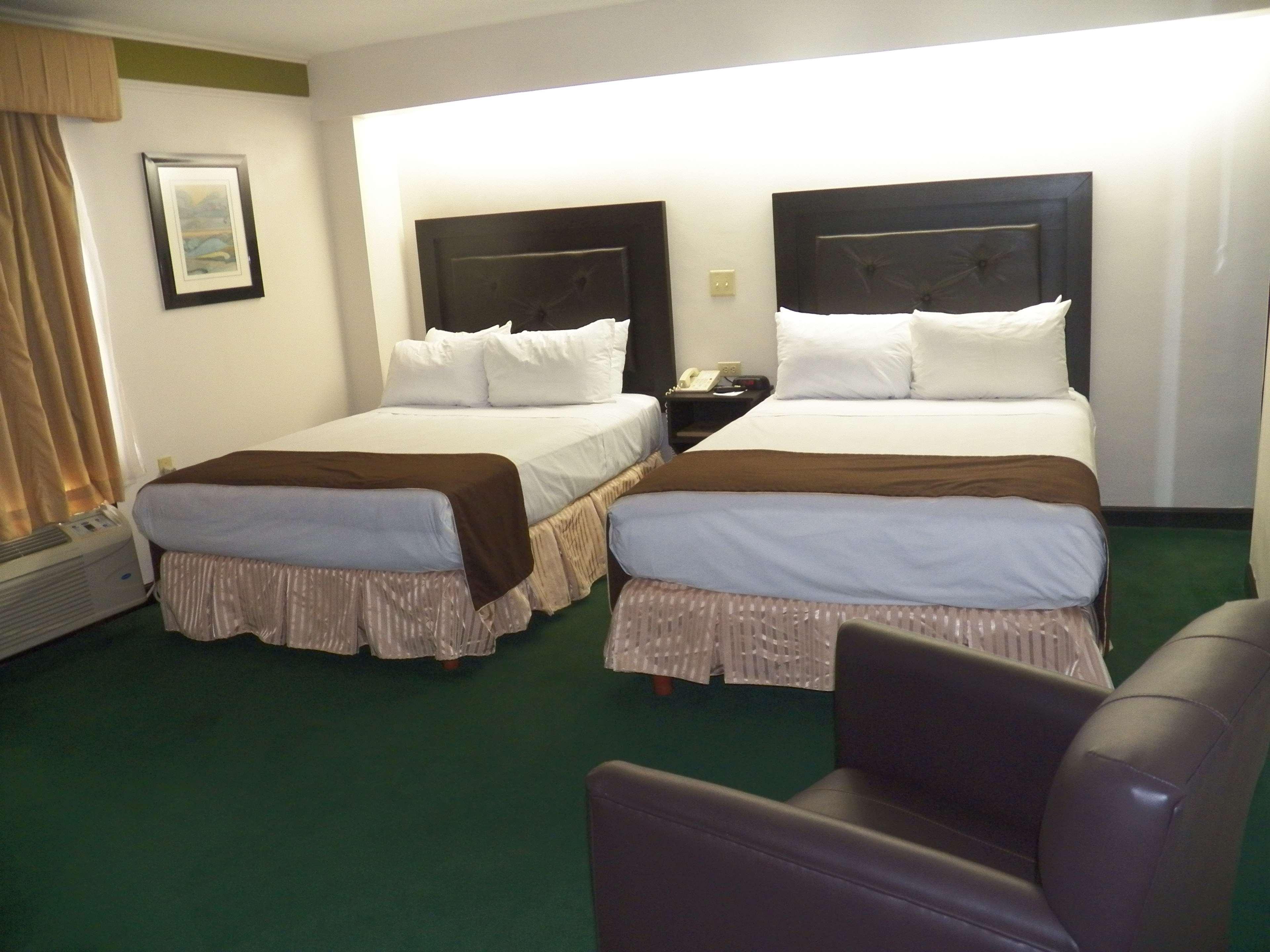Best Western Hotel Plaza Matamoros Екстер'єр фото